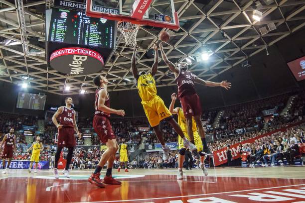 赛被横扫次 赛被横扫次