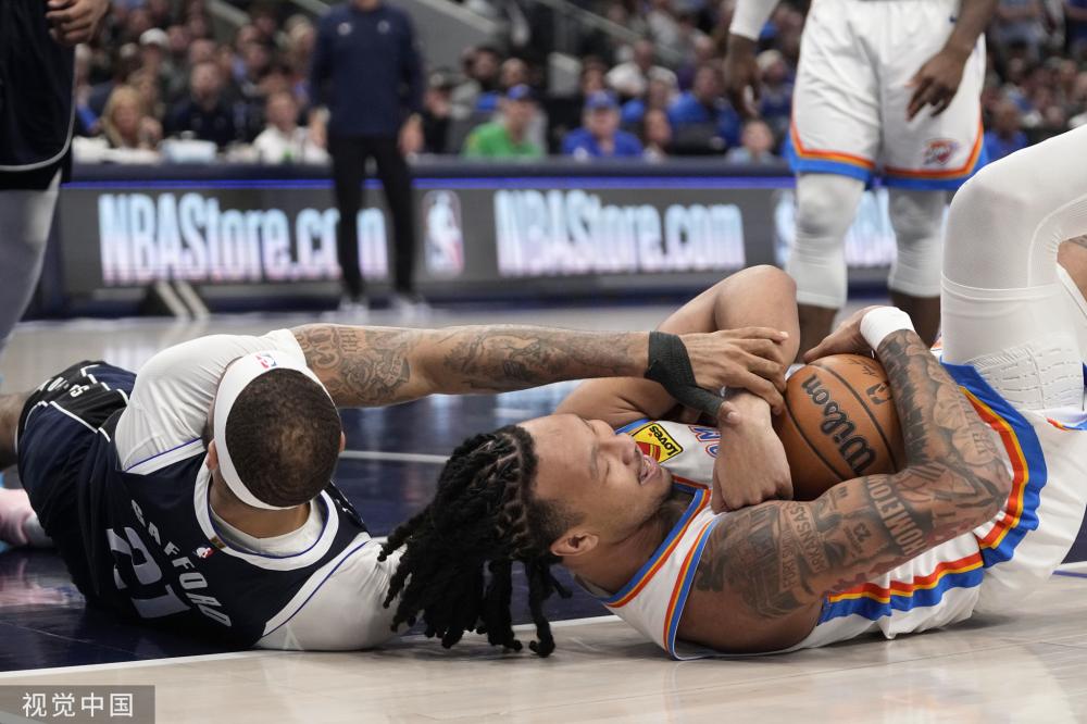 在多个场合 在多个场合