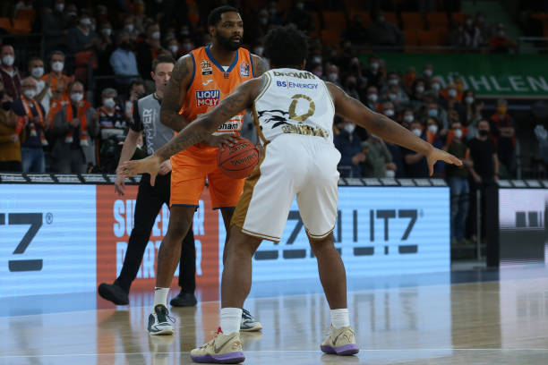 评论员还是 评论员还是